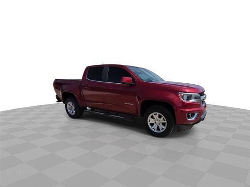 Used 2020 Chevrolet Colorado LT w/ LT Convenience Package RWD image 2
