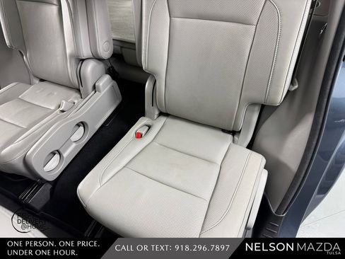 Used 2018 Toyota Highlander Limited Platinum AWD/4WD image 43