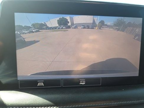 Used 2021 Chevrolet Suburban LT w/ Rear Media and Nav Package RWD image 10