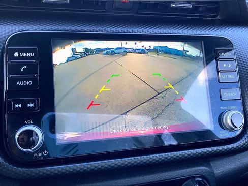 Used 2021 Nissan Kicks SV FWD image 27