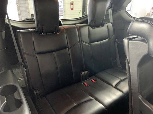 Used 2019 Nissan Pathfinder SL image 20
