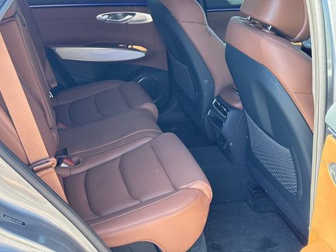 New 2026 Genesis GV70 2.5T Advanced AWD/4WD image 15