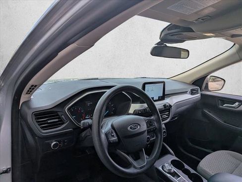 Used 2020 Ford Escape SE FWD image 9