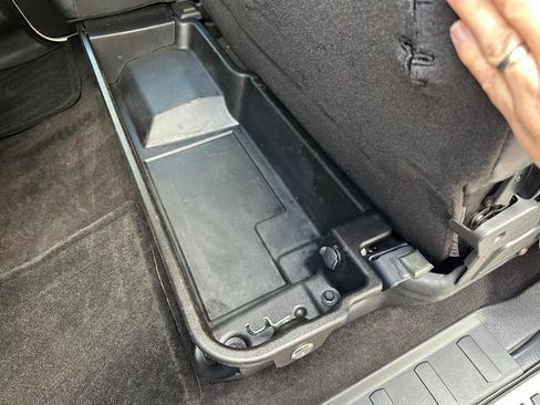 Used 2016 Ford F250 Lariat w/ Chrome Package image 19