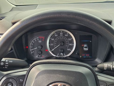 Used 2022 Toyota Corolla LE image 26