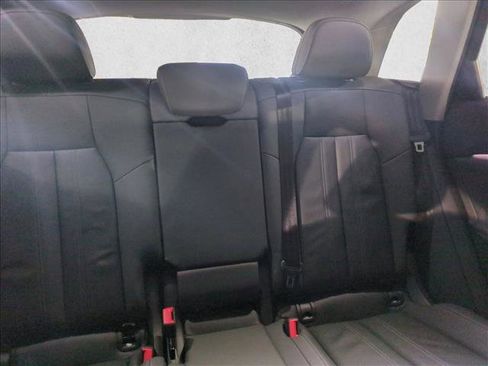 Certified 2025 Audi Q5 Premium w/ Convenience Package image 25