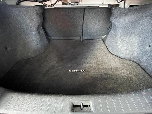 Used 2019 Nissan Sentra SV FWD image 15