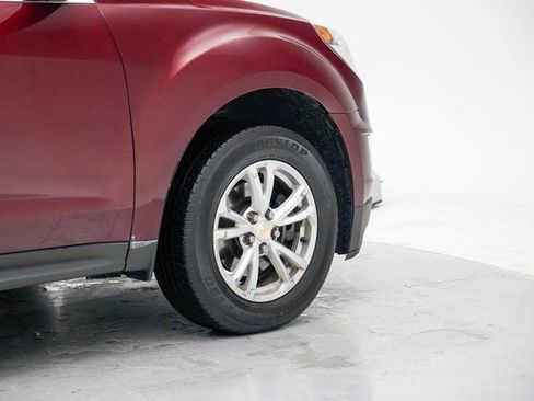 Used 2017 Chevrolet Equinox LT w/ Convenience Package image 7