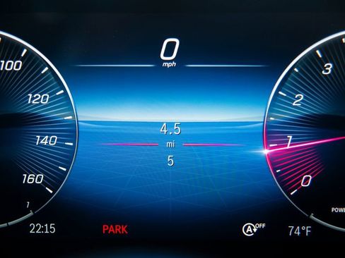 Used 2025 Mercedes-Benz CLA 250 4MATIC image 35