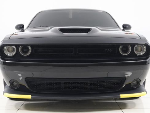 Used 2022 Dodge Challenger R/T w/ Blacktop Package image 58