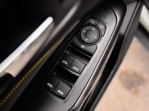 New 2026 Chevrolet Trax ACTIV w/ Sunroof Package image 19