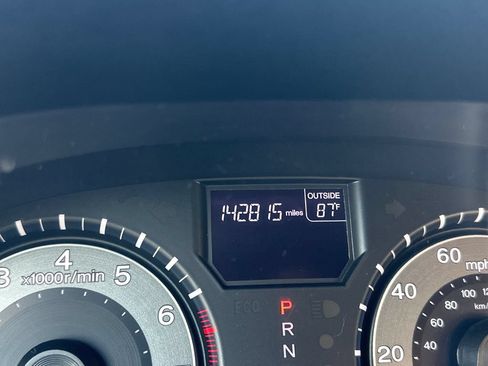 Used 2012 Honda Odyssey EX image 31