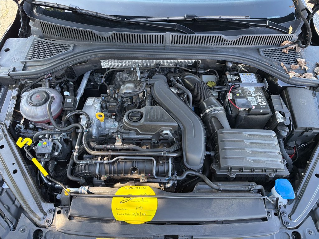Used 2025 Volkswagen Jetta SEL FWD image 26