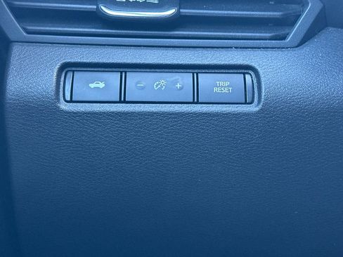 Used 2023 Nissan Altima 2.5 SV image 31