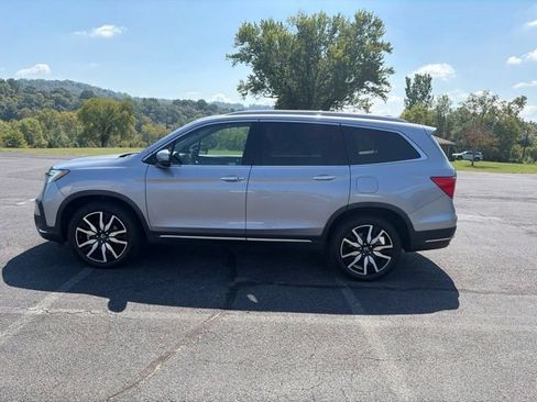 Used 2022 Honda Pilot Touring image 8