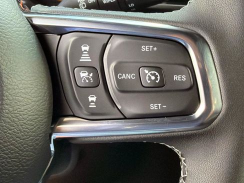 New 2026 Jeep Wrangler Unlimited Sahara AWD/4WD image 22