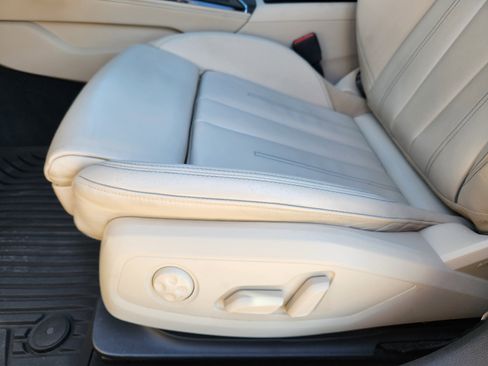 Used 2021 Audi A4 2.0T Premium Plus w/ Premium Plus Package image 25