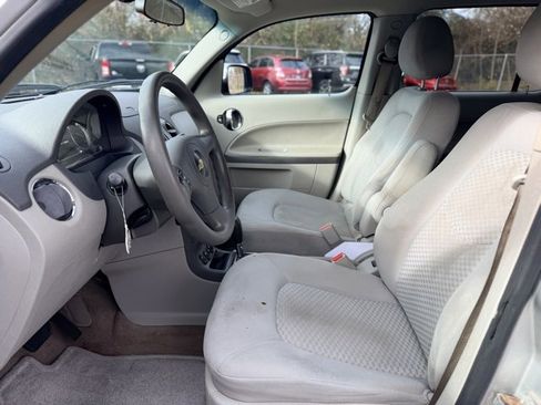 Used 2007 Chevrolet HHR LT image 5