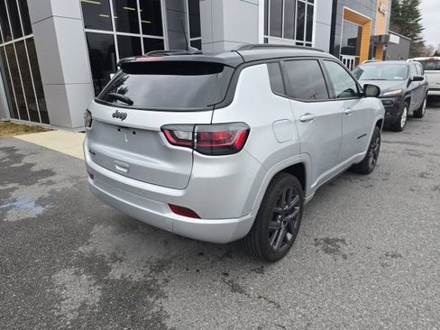 Certified 2025 Jeep Compass Limited w/ High Altitude Package AWD/4WD image 7