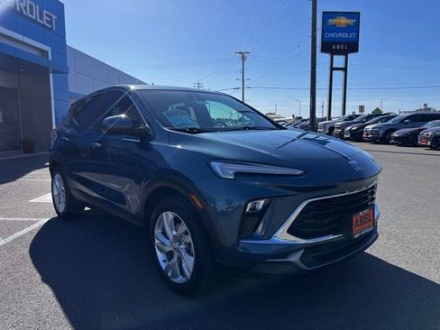 Used 2024 Buick Encore GX Preferred FWD image 4