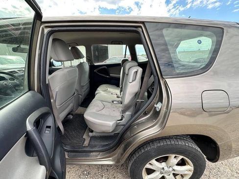 Used 2010 Toyota RAV4 4WD image 22