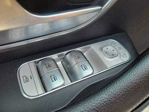 Used 2022 Mercedes-Benz GLE 350 4MATIC image 21