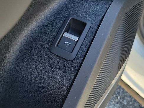 Certified 2023 Audi Q5 2.0T Premium Plus w/ Premium Plus Package image 20