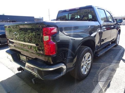 Certified 2024 Chevrolet Silverado 1500 LTZ AWD/4WD image 4