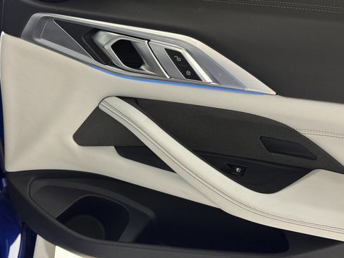 Used 2025 BMW M4 Competition image 40