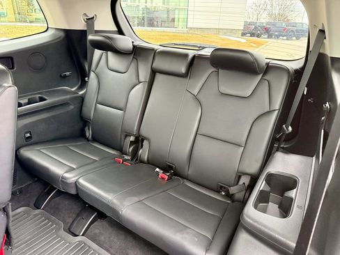 Used 2021 Kia Telluride S image 12