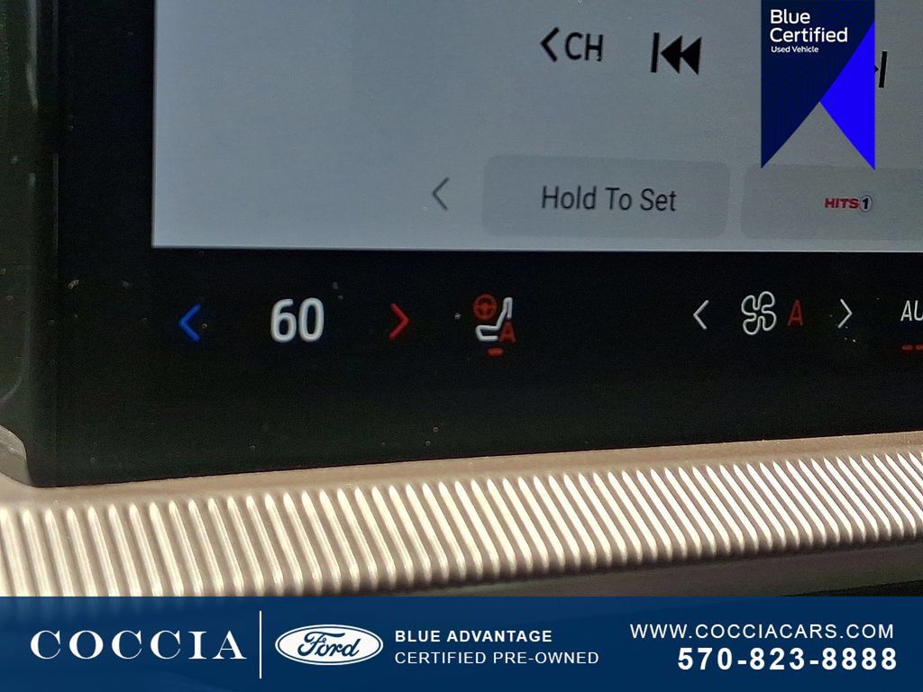 Certified 2025 Ford Explorer Active w/ Active Comfort Package AWD/4WD image 25