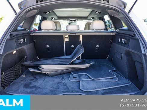 Used 2025 Mercedes-Benz GLC 300 4MATIC image 20