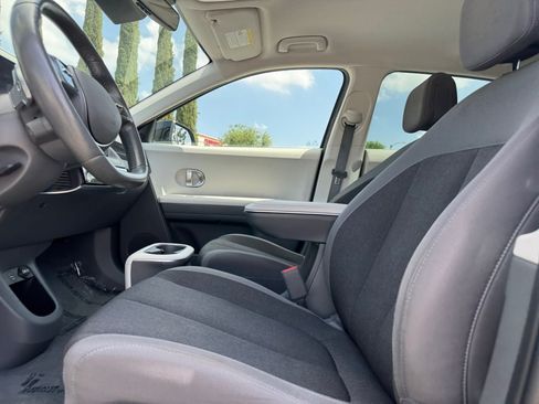 Used 2024 Hyundai Ioniq 5 SEL RWD image 16
