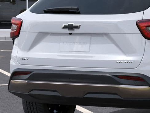 New 2026 Chevrolet Trax ACTIV w/ Driver Confidence Package image 29