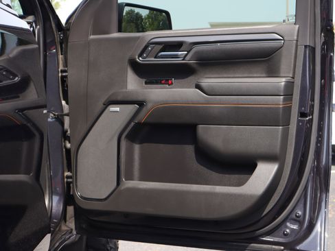 Used 2024 GMC Sierra 1500 AT4 w/ Technology Package AWD/4WD image 27