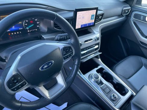 Certified 2023 Ford Explorer XLT w/ Equipment Group 202A image 11