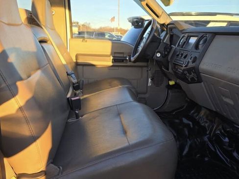 Used 2008 Ford F350 XL image 18