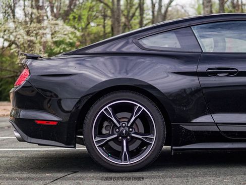 Used 2017 Ford Mustang GT Premium image 10