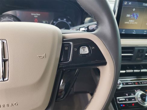 Used 2022 Lincoln Corsair FWD image 25