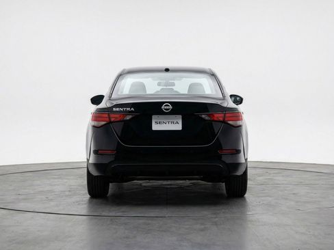 Used 2025 Nissan Sentra SV FWD image 7