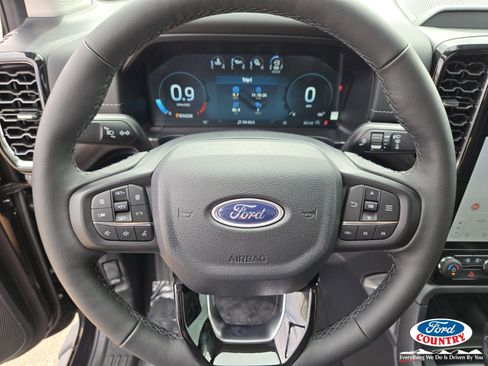 New 2025 Ford Ranger Lariat w/ Convenience Package AWD/4WD image 10