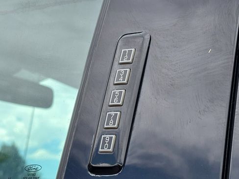 Used 2019 Ford F350 Platinum w/ Platinum Ultimate Package AWD/4WD image 12