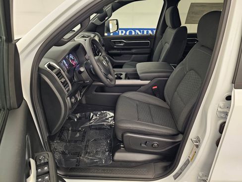New 2026 RAM 1500 Big Horn AWD/4WD image 12
