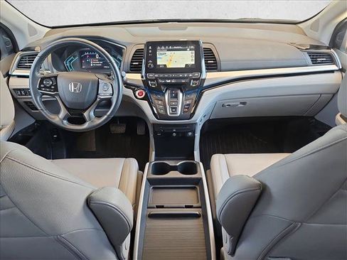 Used 2021 Honda Odyssey Touring image 20
