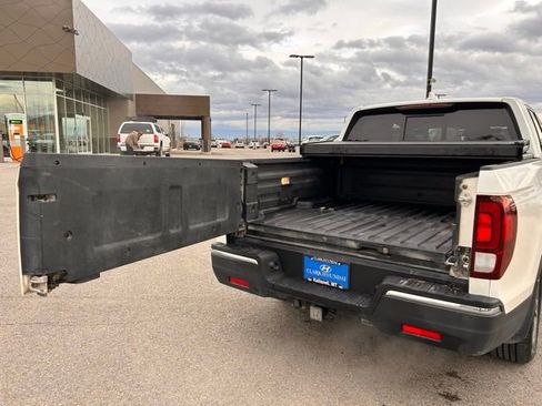 Used 2019 Honda Ridgeline RTL-T image 11