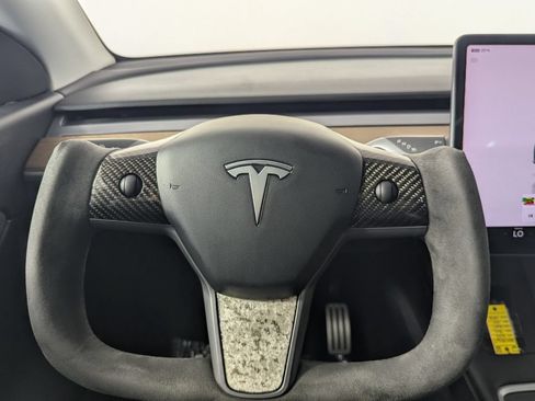 Used 2022 Tesla Model Y Performance AWD/4WD image 14