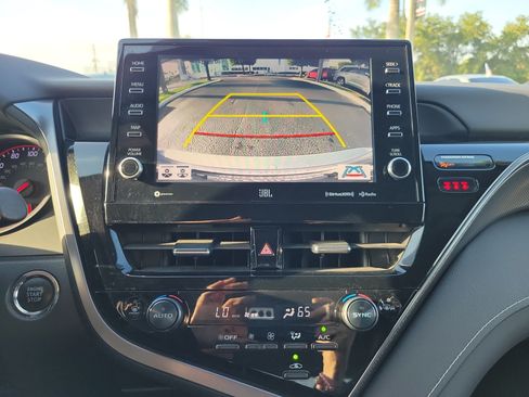 Used 2023 Toyota Camry XSE FWD image 27