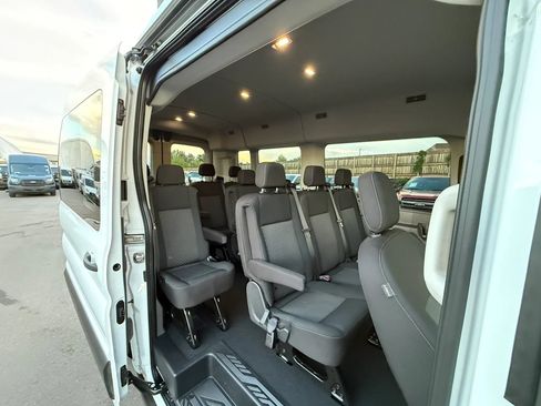 Used 2023 Ford Transit 350 XLT RWD image 22