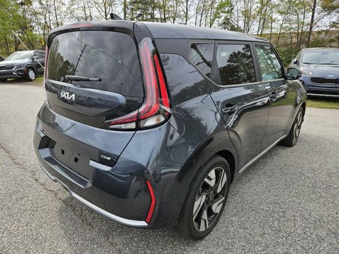 Used 2025 Kia Soul GT-Line image 11