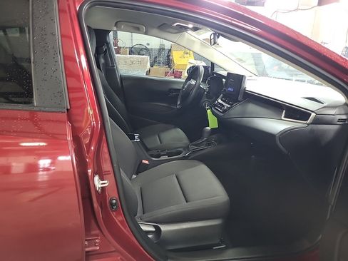 Used 2023 Toyota Corolla LE FWD image 10